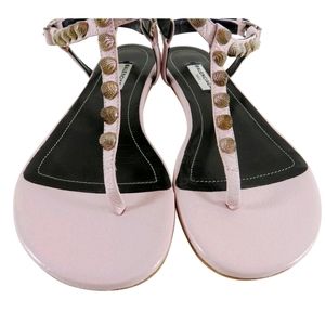 Balenciaga pale pink leather thong sandal 40/9